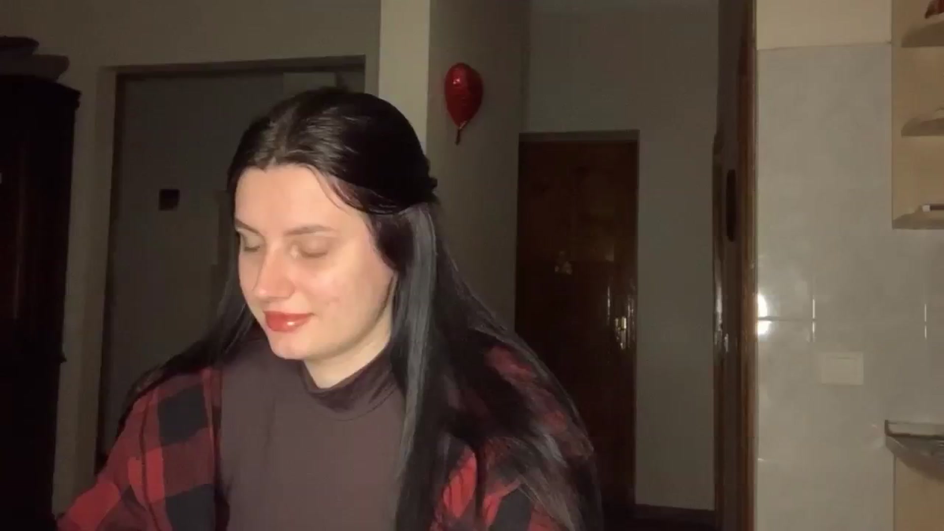 Gallery image thumbnail from PotatoChipss's myfreecams stream on, 02/10/2025, 18:24 image 1 of 20