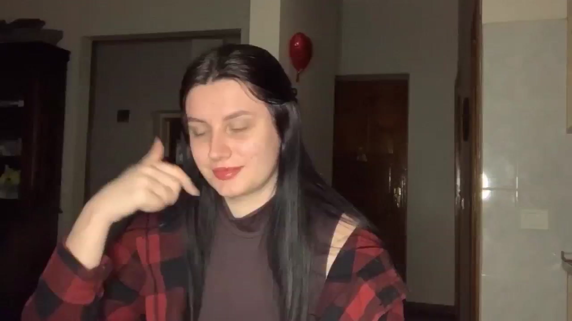 Gallery image thumbnail from PotatoChipss's myfreecams stream on, 02/10/2025, 18:24 image 4 of 20