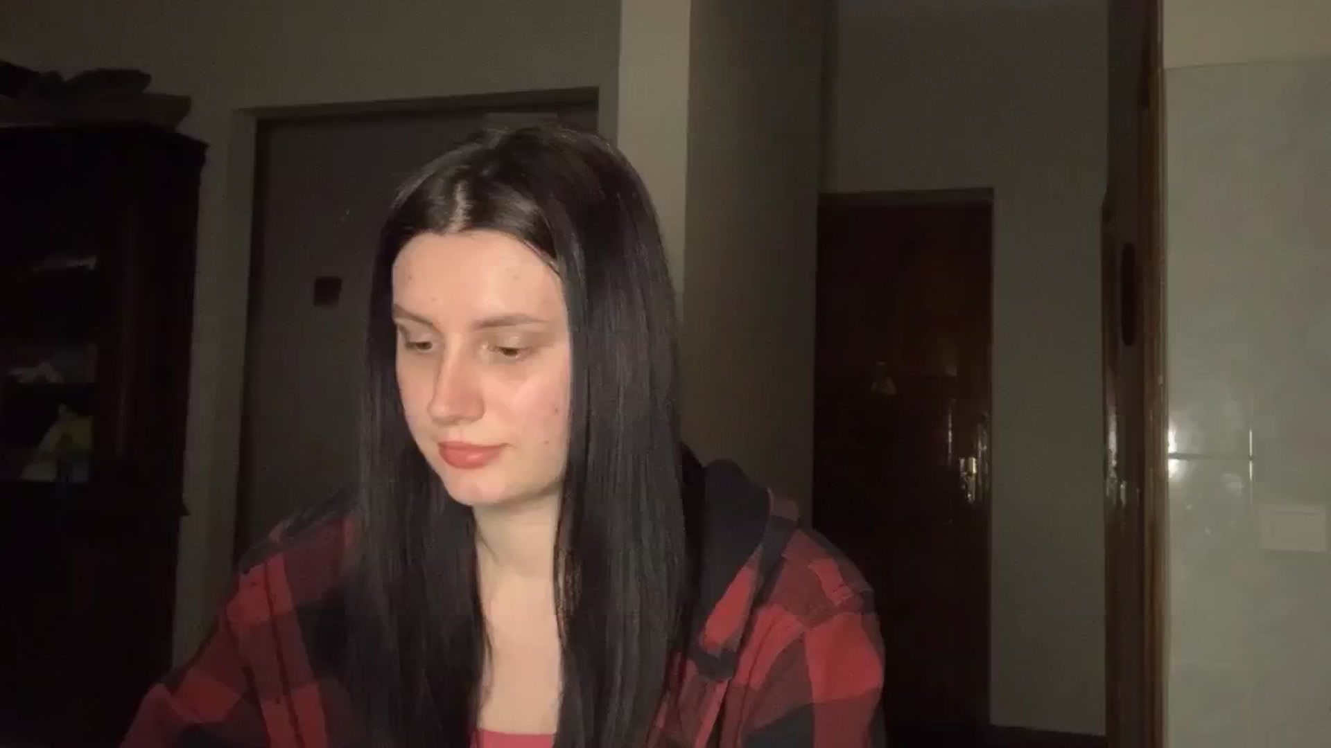 Gallery image thumbnail from PotatoChipss's myfreecams stream on, 03/03/2025, 21:24 image 20 of 20