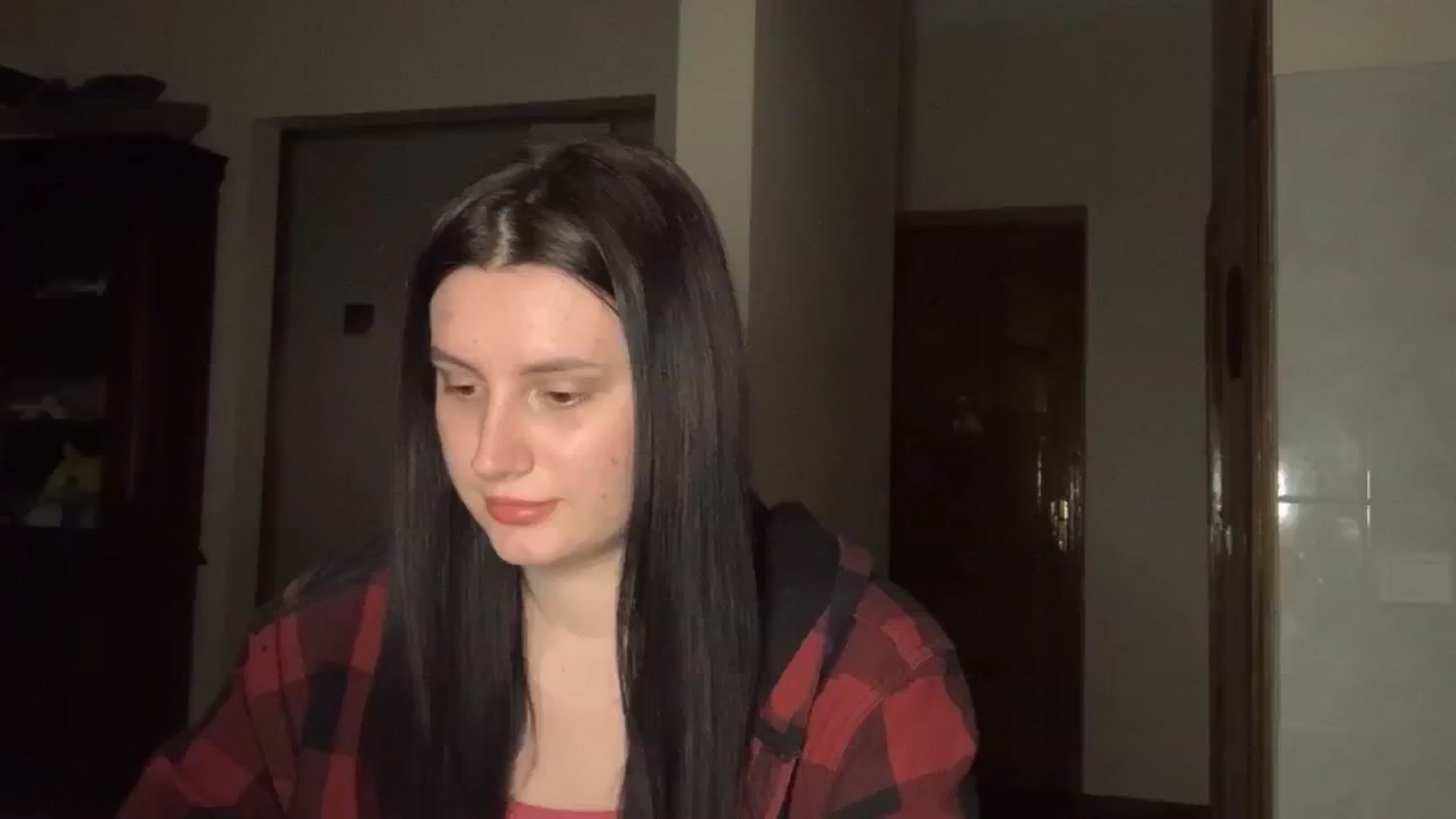 Gallery image thumbnail from PotatoChipss's myfreecams stream on, 03/03/2025, 21:24 image 17 of 20