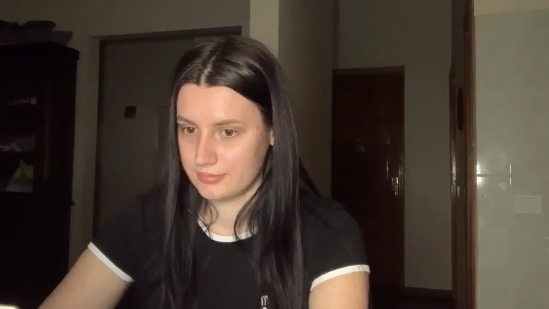 Gallery image thumbnail from PotatoChipss's myfreecams stream on, 03/10/2025, 20:19 image 17 of 20