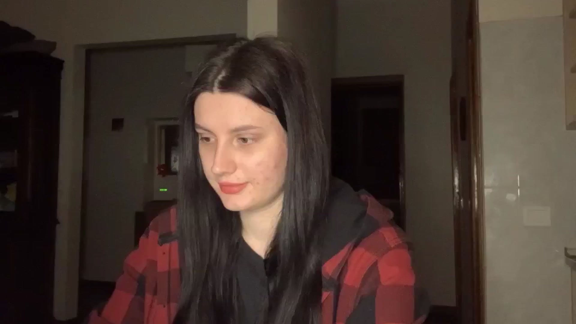 Gallery image thumbnail from PotatoChipss's myfreecams stream on, 03/17/2025, 20:27 image 5 of 20