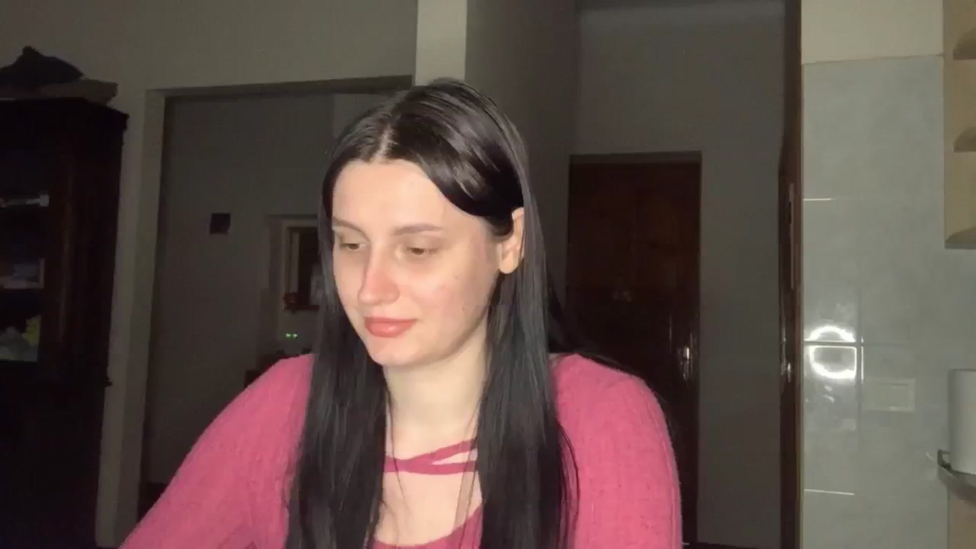 Gallery image thumbnail from PotatoChipss's myfreecams stream on, 04/09/2025, 18:09 image 10 of 20