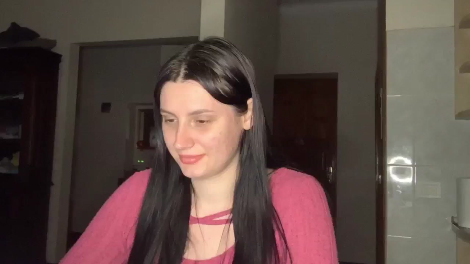 Gallery image thumbnail from PotatoChipss's myfreecams stream on, 04/09/2025, 18:09 image 11 of 20