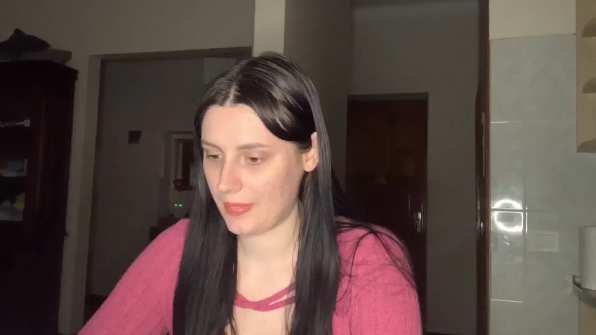 Gallery image thumbnail from PotatoChipss's myfreecams stream on, 04/09/2025, 18:09 image 4 of 20