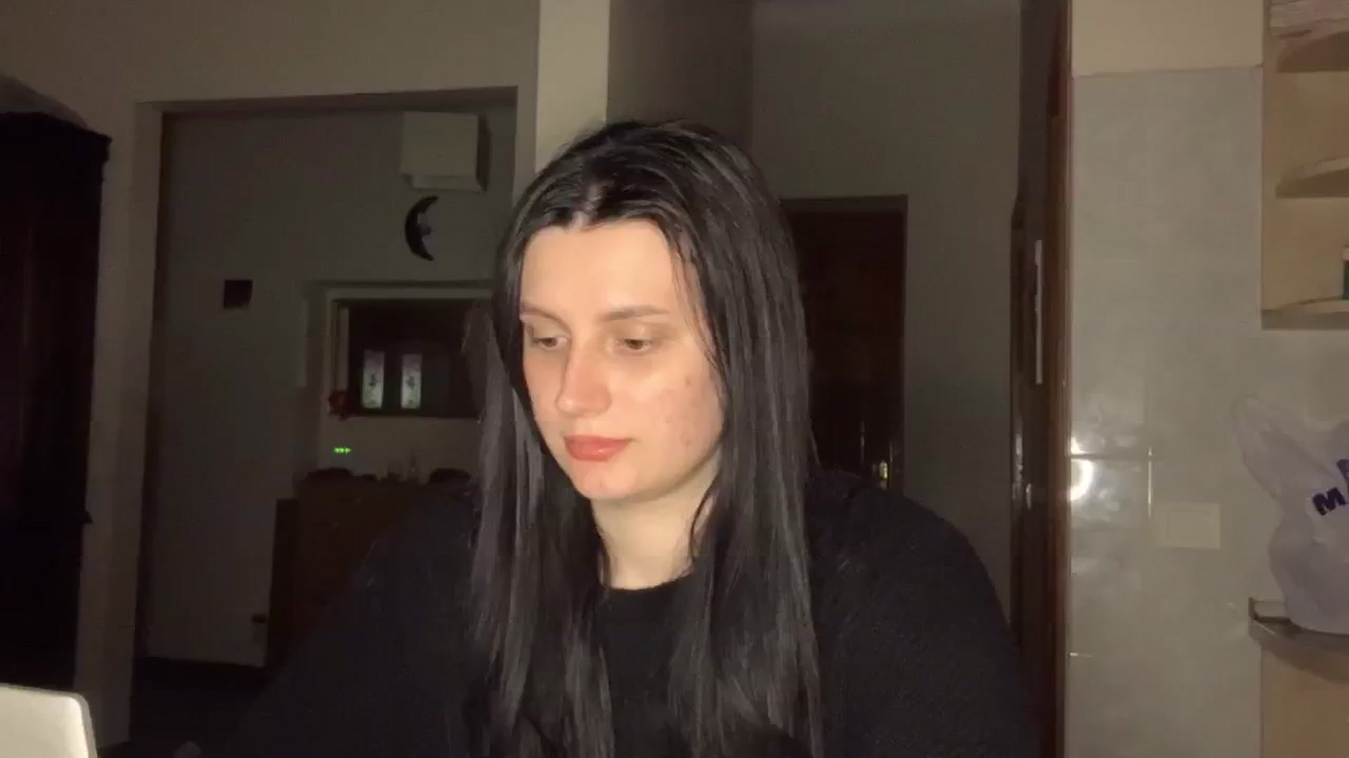 Gallery image thumbnail from PotatoChipss's myfreecams stream on, 05/15/2025, 19:51 image 19 of 20