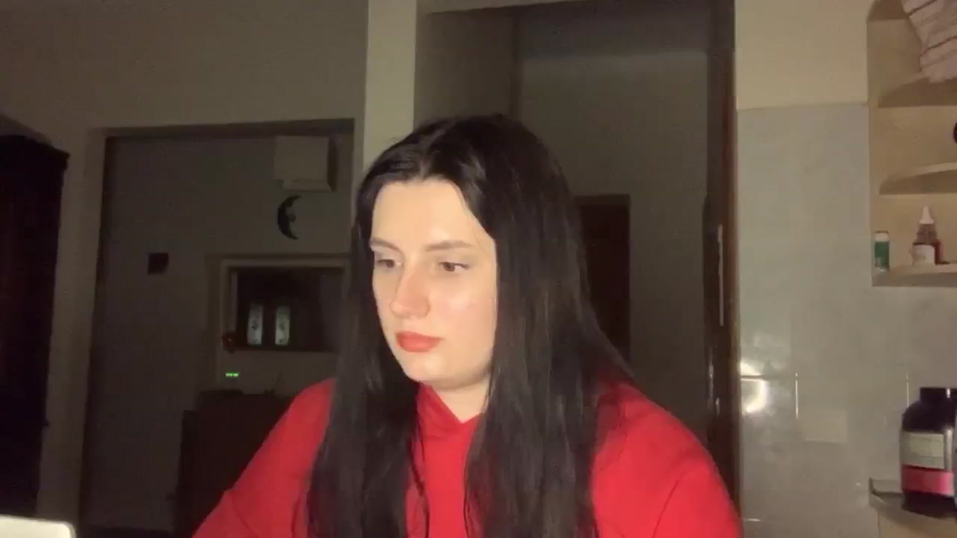 Gallery image thumbnail from PotatoChipss's myfreecams stream on, 05/24/2025, 20:32 image 6 of 20