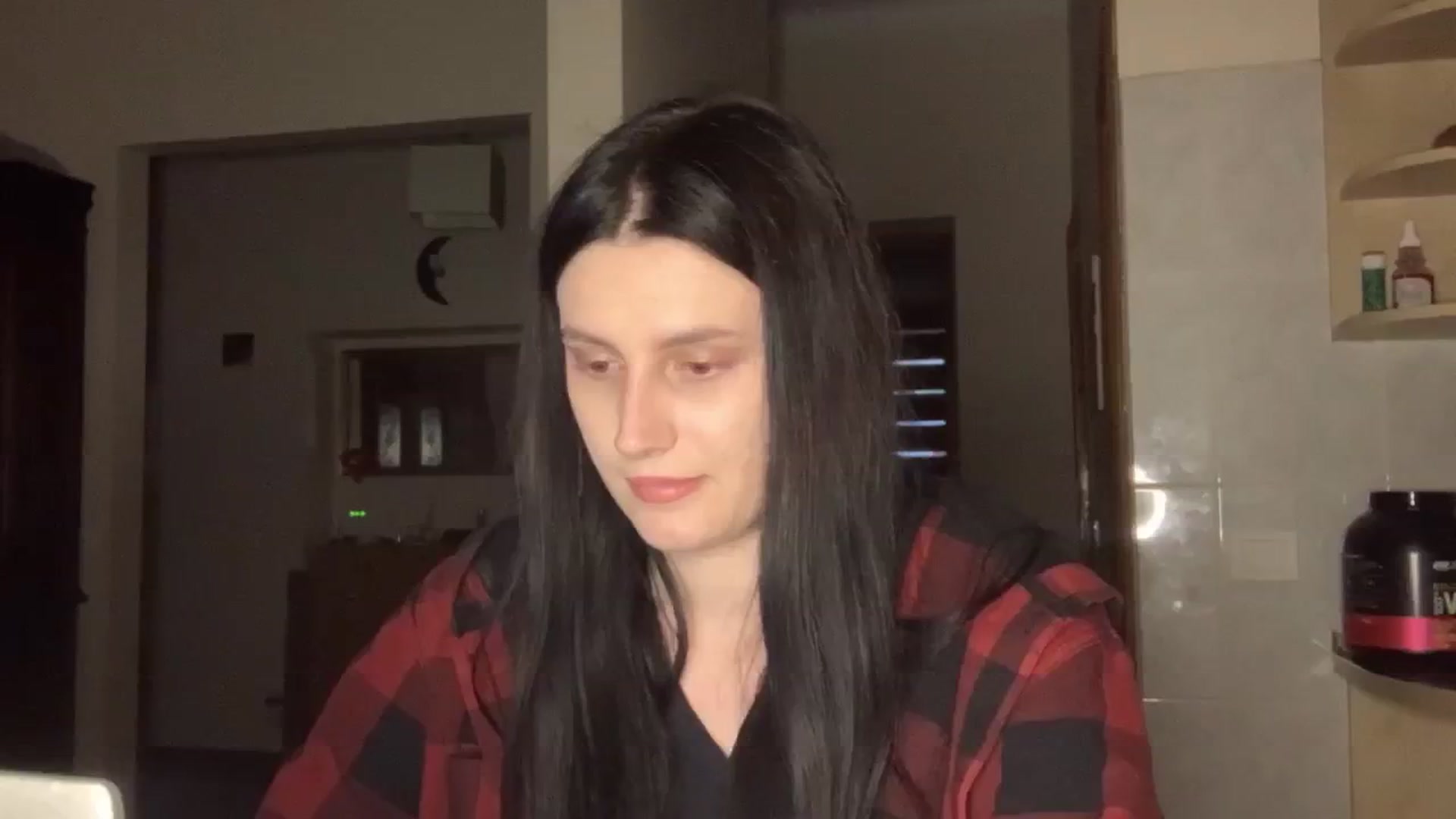 Gallery image thumbnail from PotatoChipss's myfreecams stream on, 05/30/2025, 18:48 image 19 of 20
