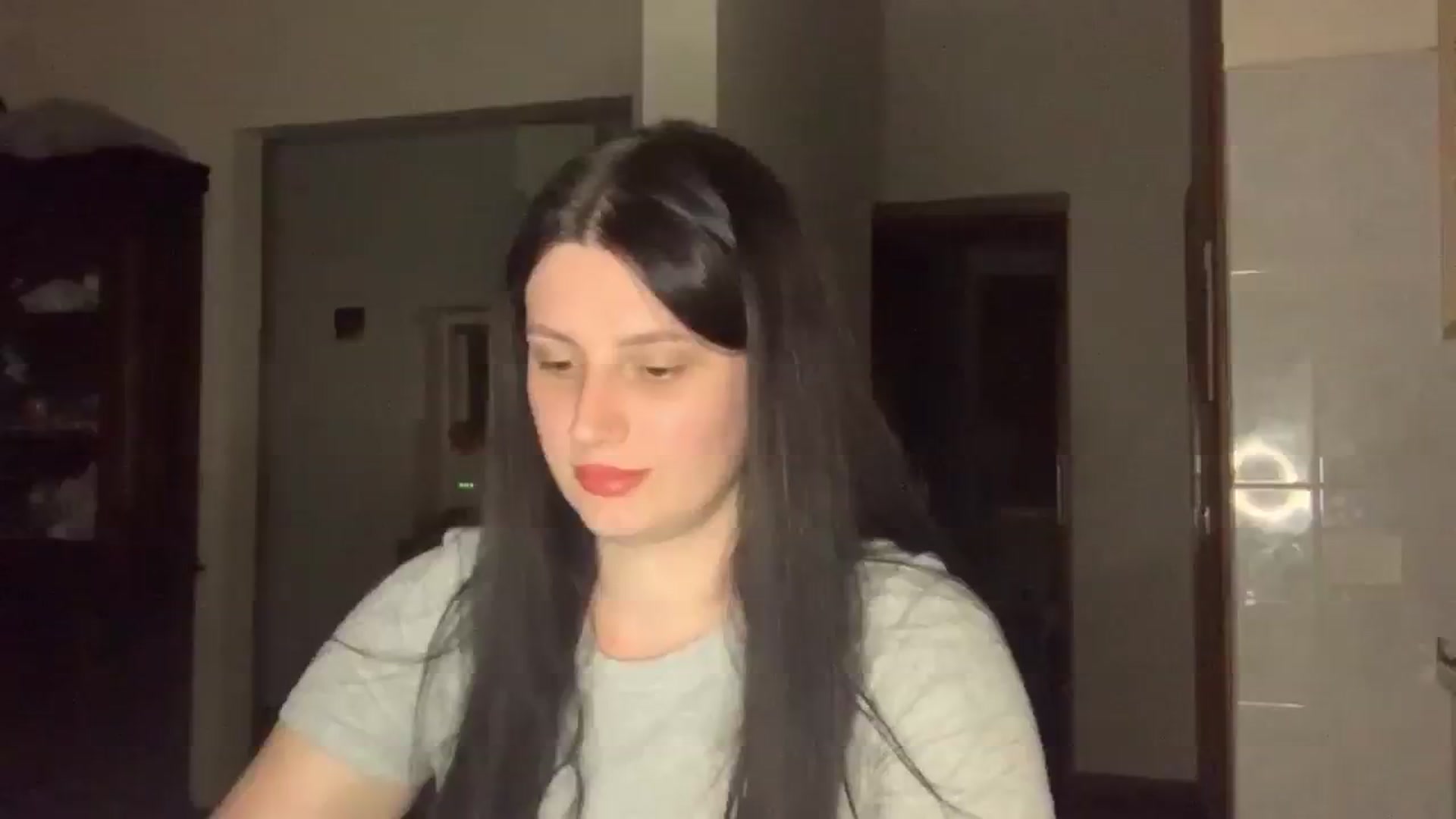 Gallery image thumbnail from PotatoChipss's myfreecams stream on, 09/04/2025, 20:32 image 1 of 20