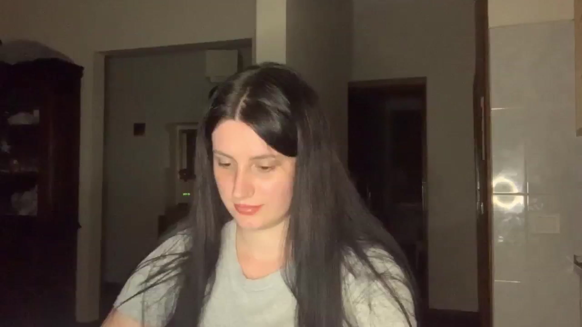 Gallery image thumbnail from PotatoChipss's myfreecams stream on, 09/04/2025, 20:32 image 10 of 20
