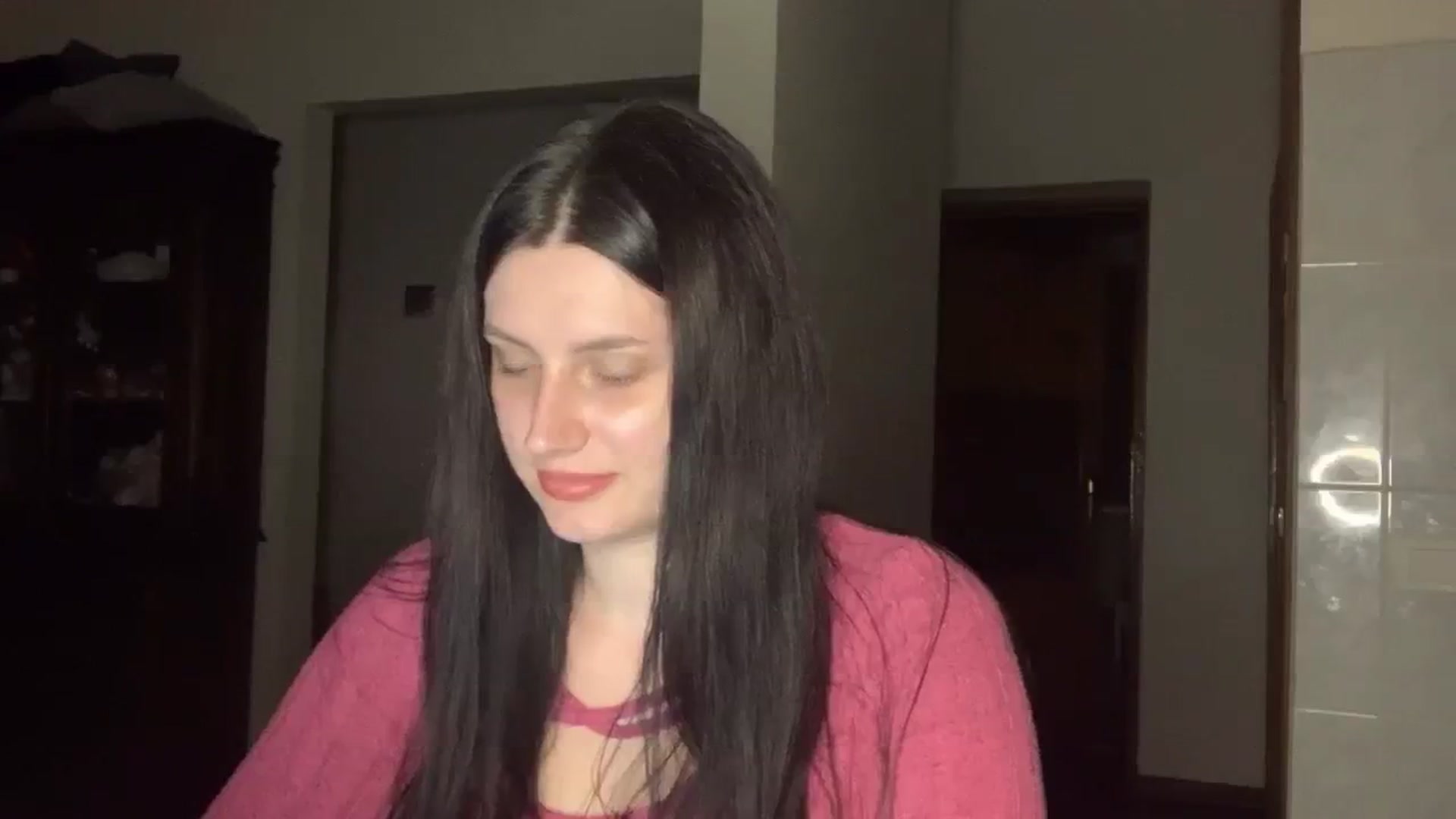 Gallery image thumbnail from PotatoChipss's myfreecams stream on, 09/11/2025, 19:34 image 13 of 20