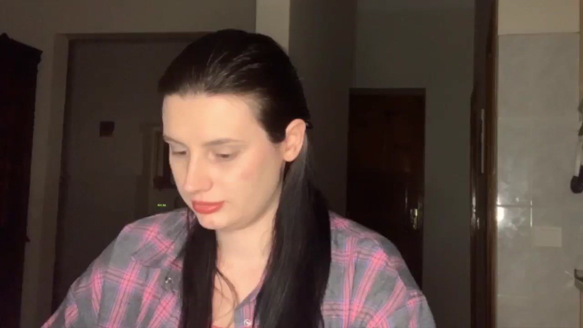 Gallery image thumbnail from PotatoChipss's myfreecams stream on, 03/21/2026, 22:47 image 14 of 20