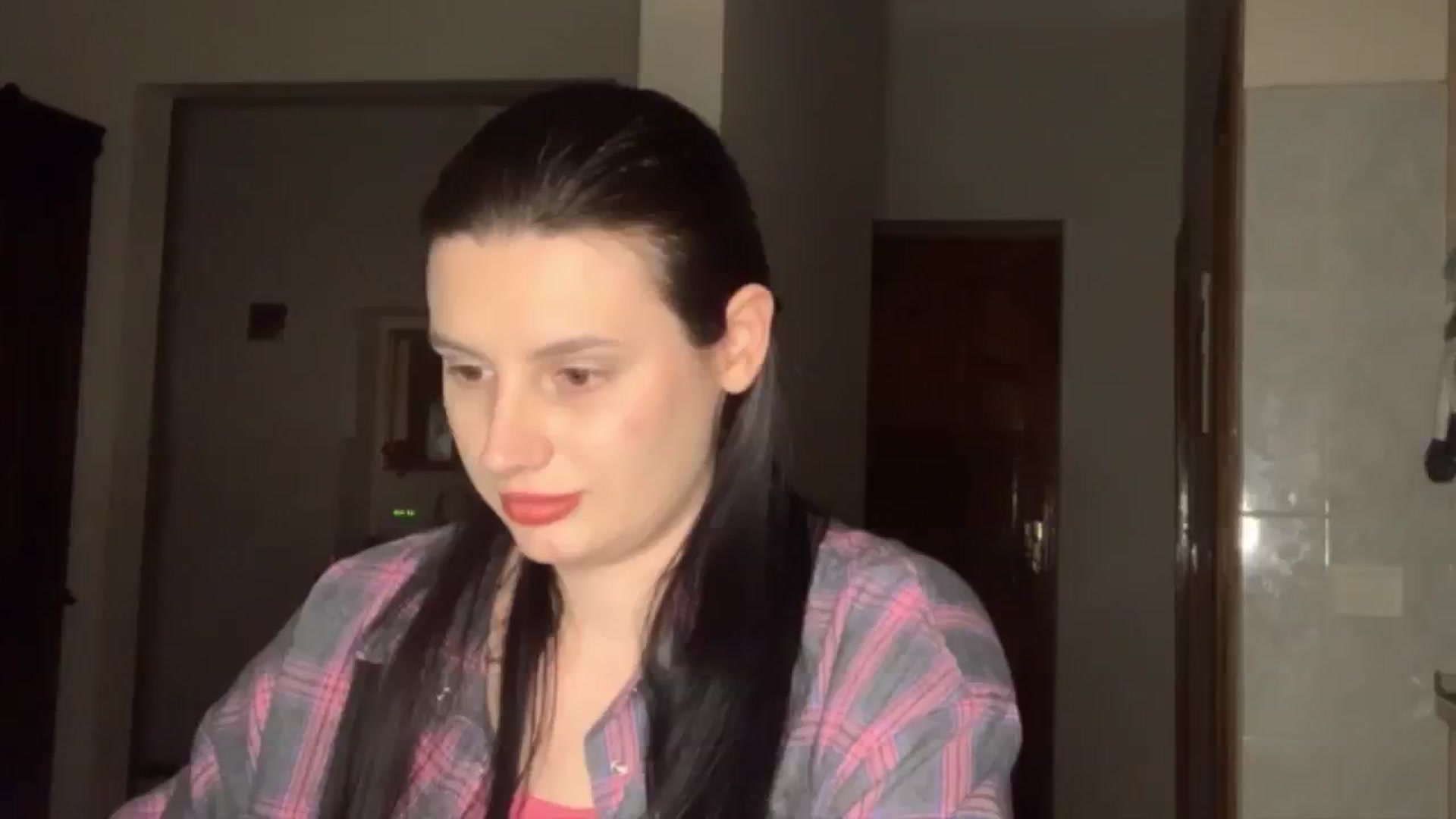 Gallery image thumbnail from PotatoChipss's myfreecams stream on, 03/21/2026, 22:47 image 10 of 20