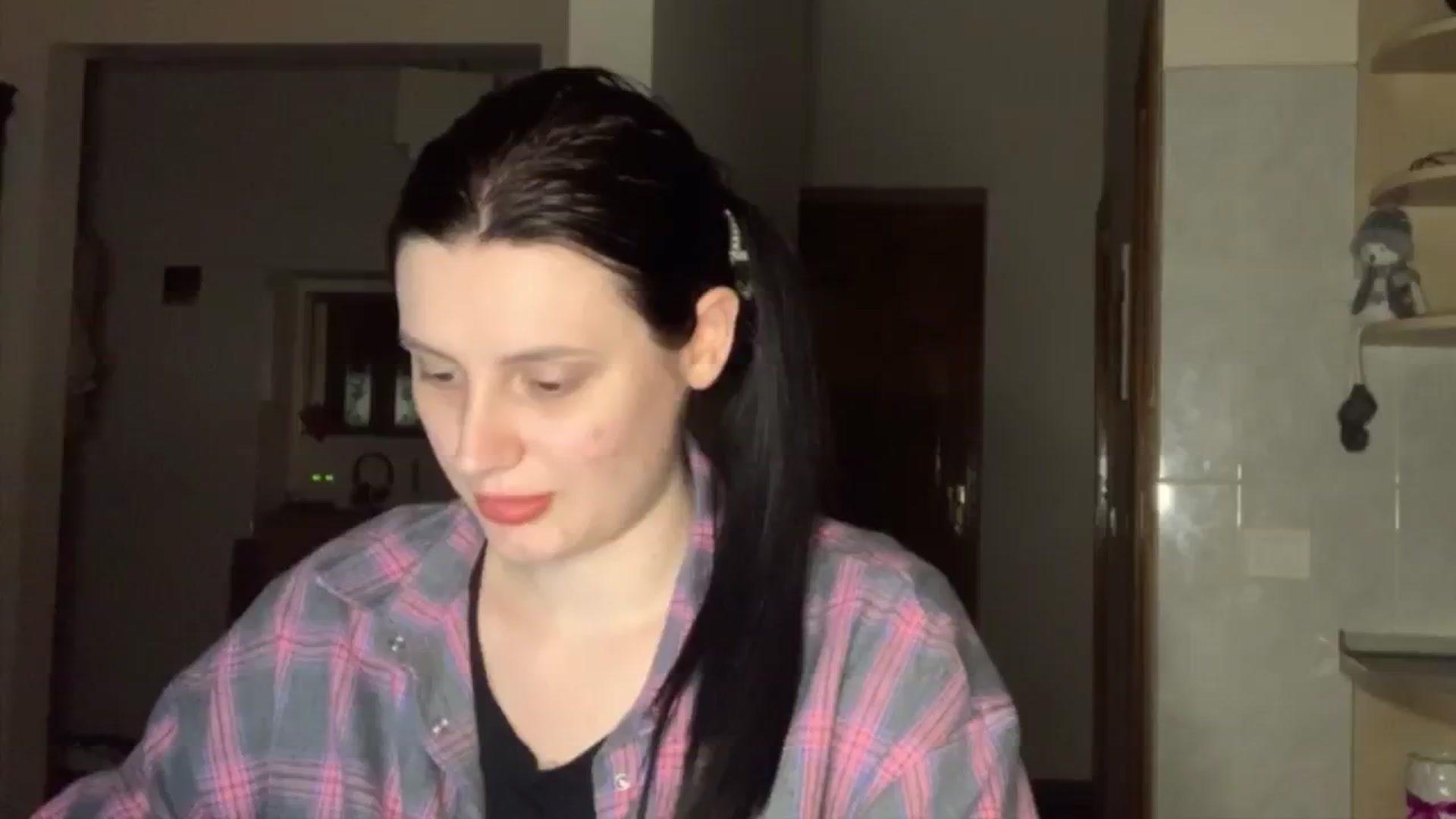 Gallery image thumbnail from PotatoChipss's myfreecams stream on, 03/26/2026, 21:49 image 14 of 20