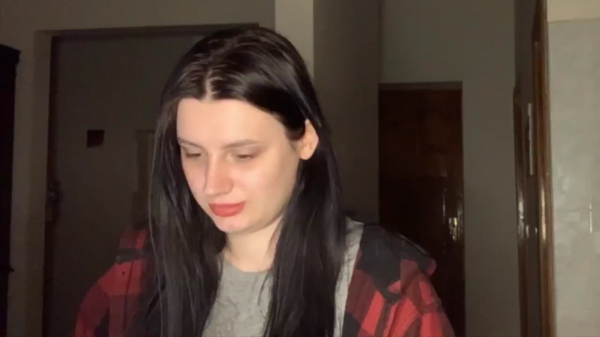Gallery image thumbnail from PotatoChipss's myfreecams stream on, 04/16/2026, 19:04 image 11 of 20
