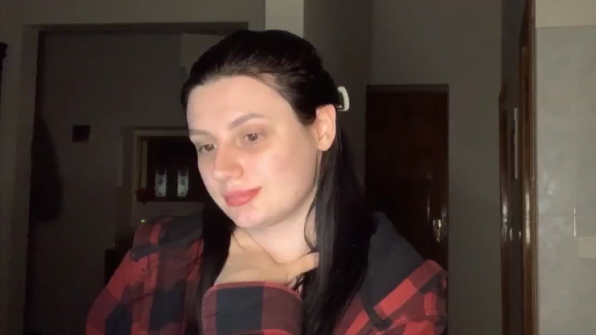 Gallery image thumbnail from PotatoChipss's myfreecams stream on, 04/20/2026, 20:15 image 7 of 20