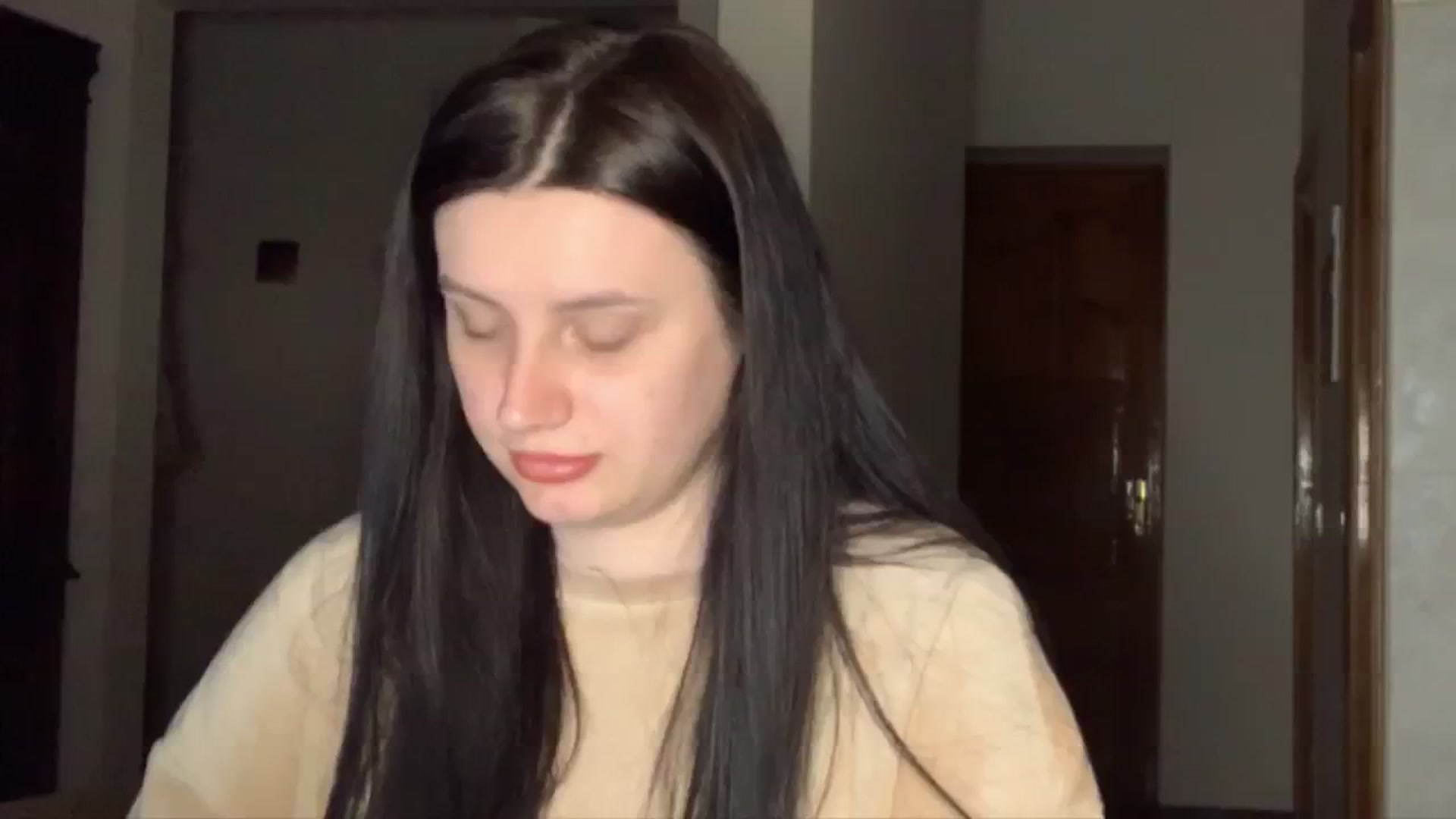 Gallery image thumbnail from PotatoChipss's myfreecams stream on, 04/30/2026, 20:30 image 8 of 20