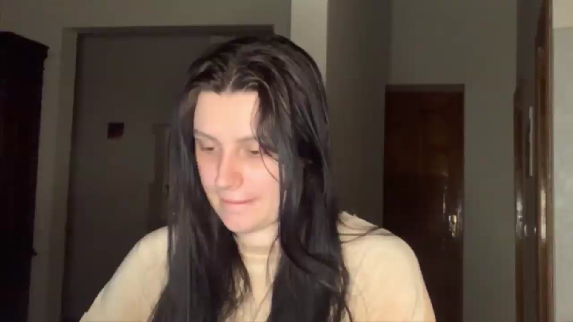 Gallery image thumbnail from PotatoChipss's myfreecams stream on, 05/09/2026, 20:25 image 17 of 20