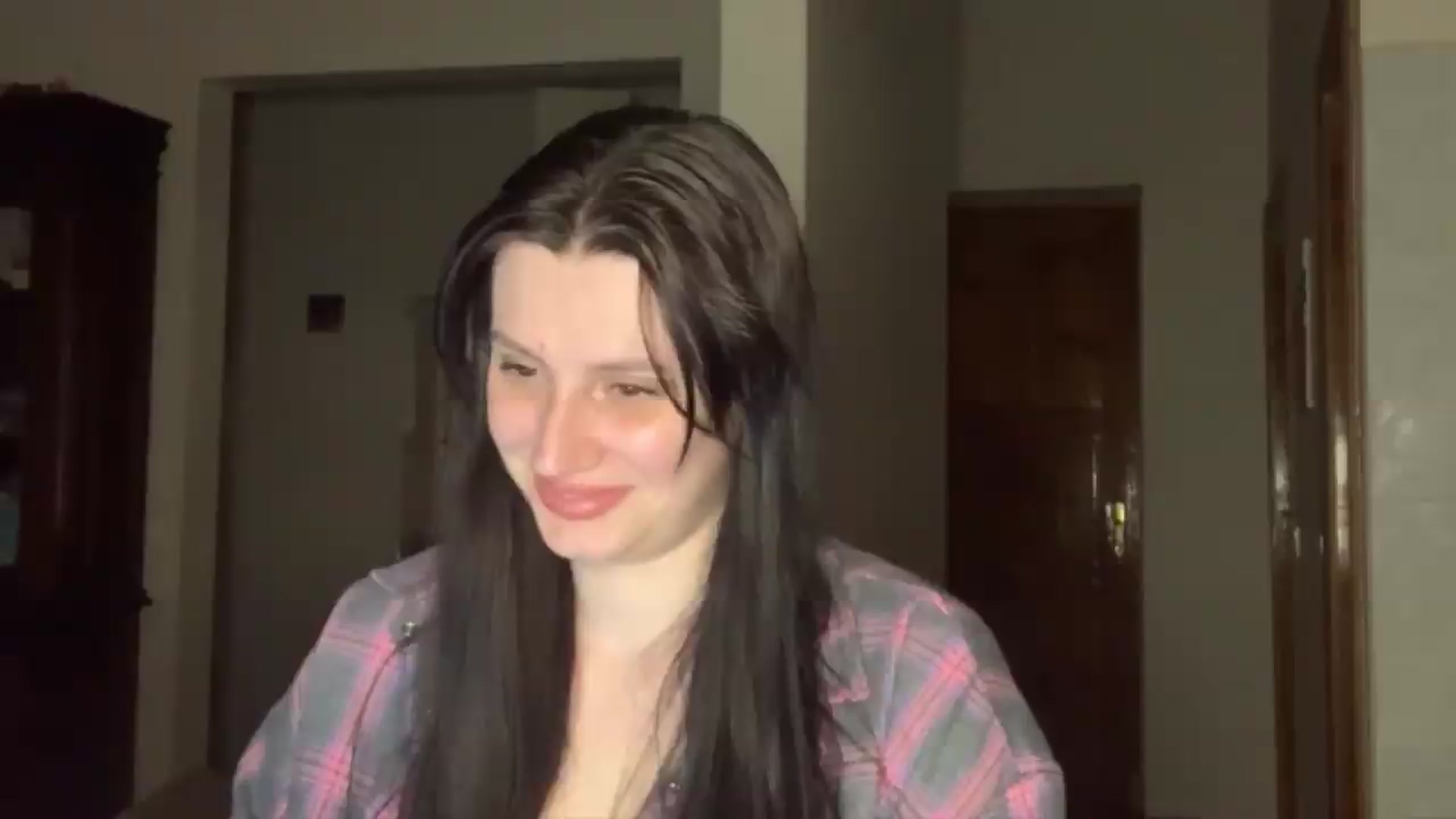 Gallery image thumbnail from PotatoChipss's myfreecams stream on, 06/08/2026, 20:43 image 5 of 20