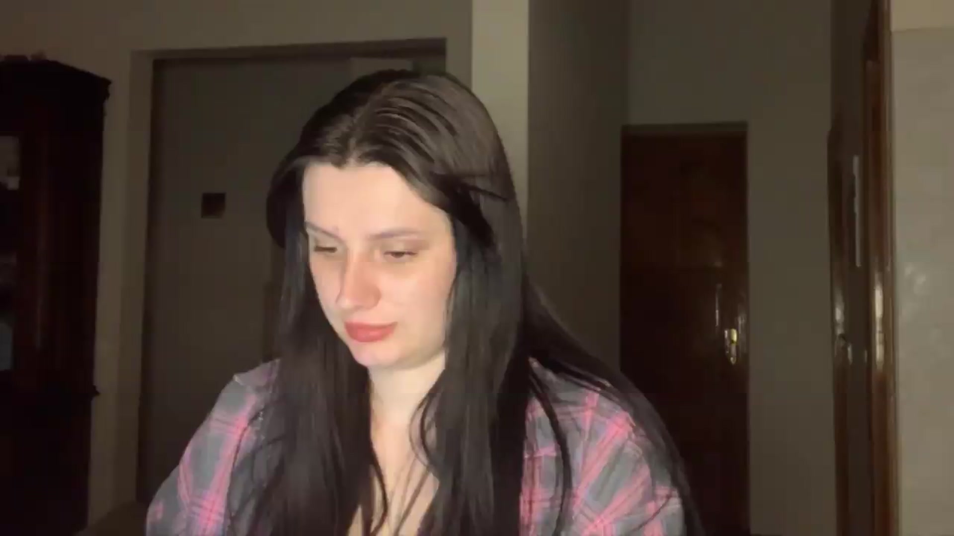 Gallery image thumbnail from PotatoChipss's myfreecams stream on, 06/08/2026, 20:43 image 7 of 20