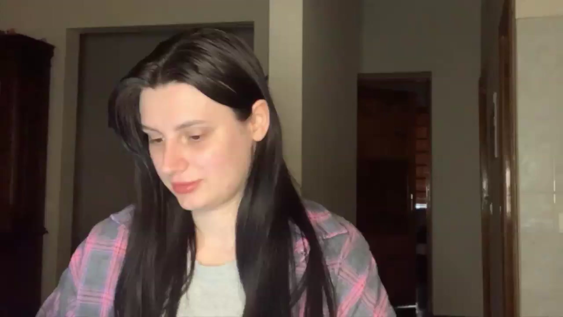 Gallery image thumbnail from PotatoChipss's myfreecams stream on, 06/11/2026, 18:24 image 6 of 20