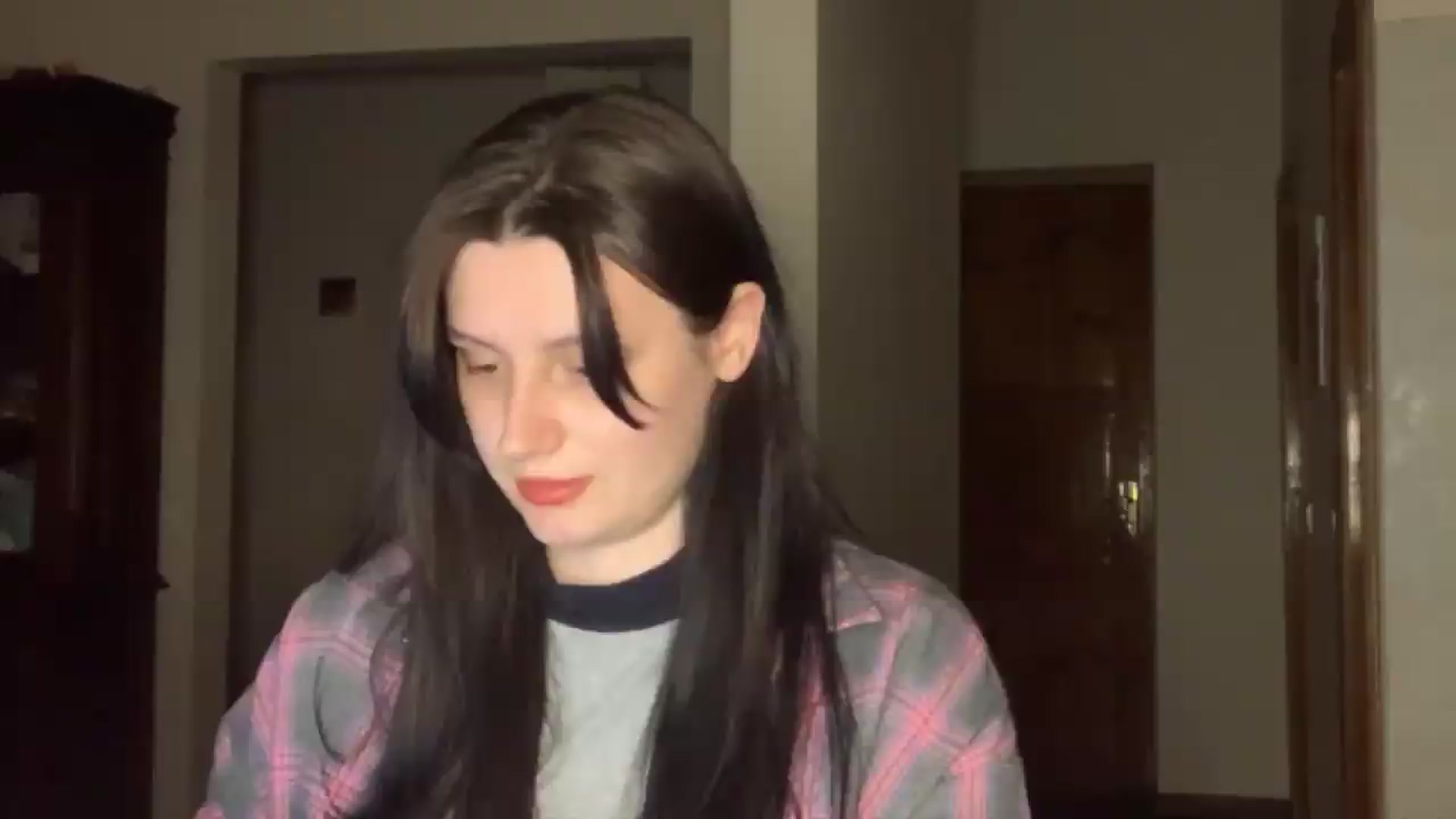 Gallery image thumbnail from PotatoChipss's myfreecams stream on, 06/12/2026, 19:03 image 6 of 20
