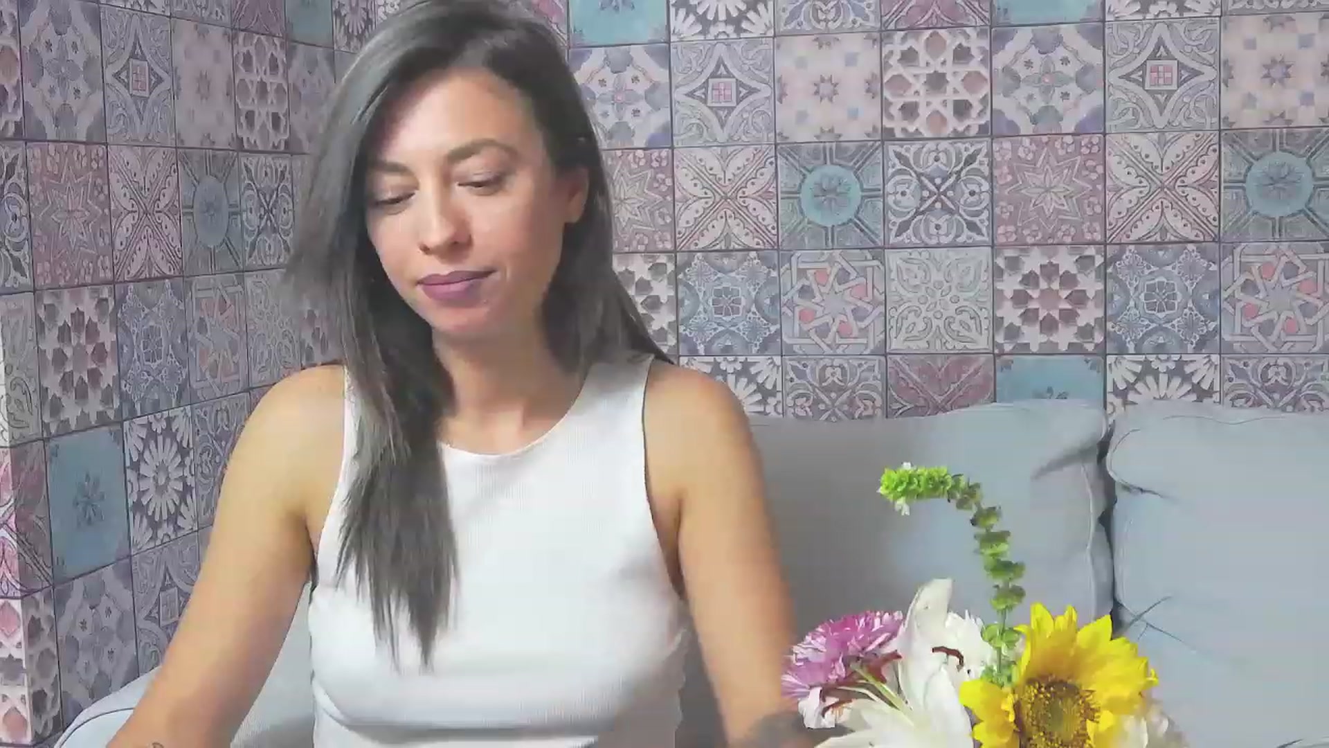 Gallery image thumbnail from PoxyVibe's myfreecams stream on, 11/16/2022, 17:08 image 16 of 20