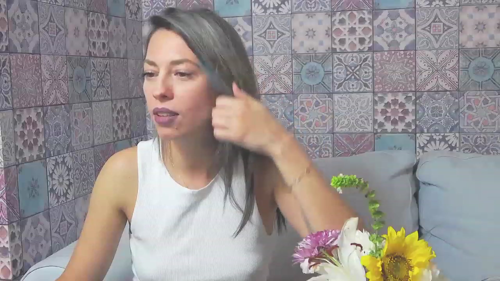 Gallery image thumbnail from PoxyVibe's myfreecams stream on, 11/16/2022, 17:08 image 6 of 20