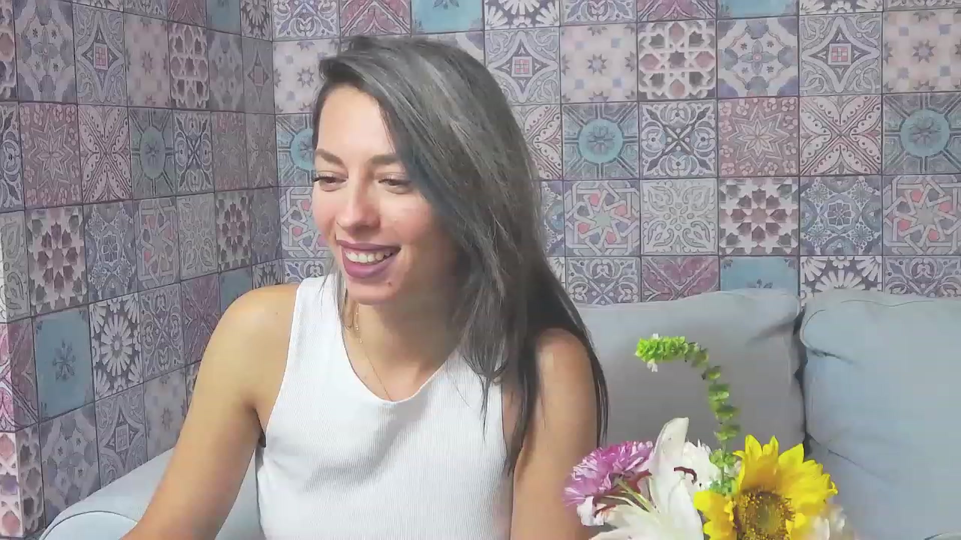 Gallery image thumbnail from PoxyVibe's myfreecams stream on, 11/16/2022, 17:08 image 2 of 20