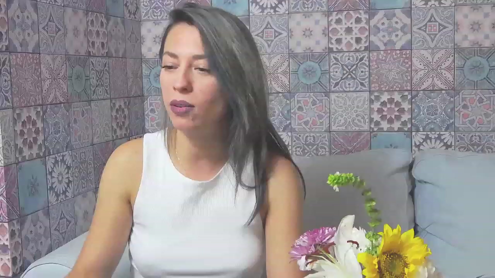 Gallery image thumbnail from PoxyVibe's myfreecams stream on, 11/16/2022, 17:08 image 5 of 20