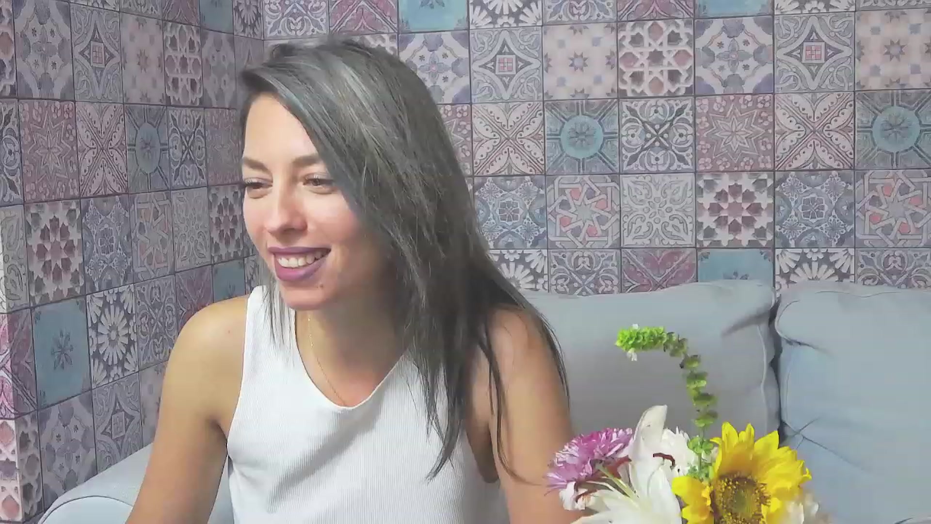 Gallery image thumbnail from PoxyVibe's myfreecams stream on, 11/16/2022, 17:08 image 8 of 20