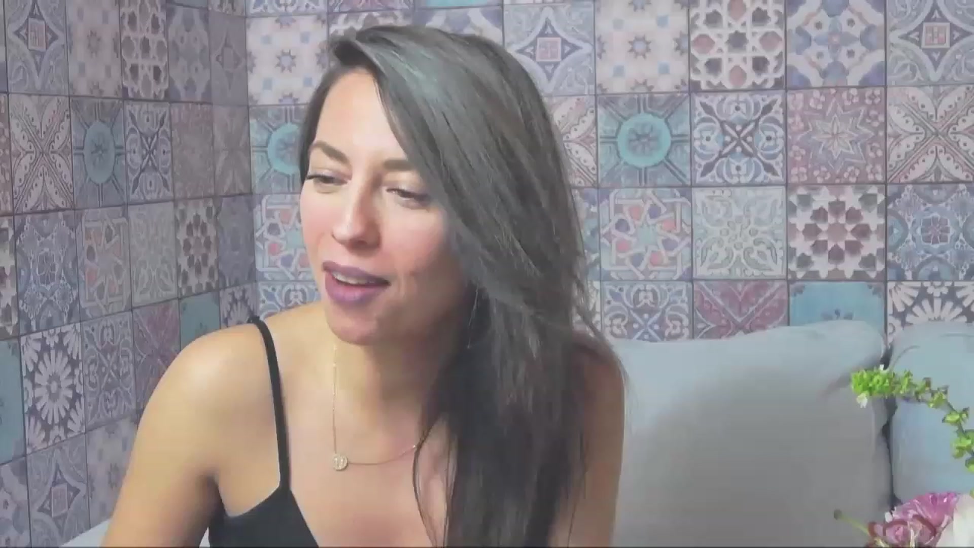 Gallery image thumbnail from PoxyVibe's myfreecams stream on, 11/16/2022, 20:47 image 4 of 20