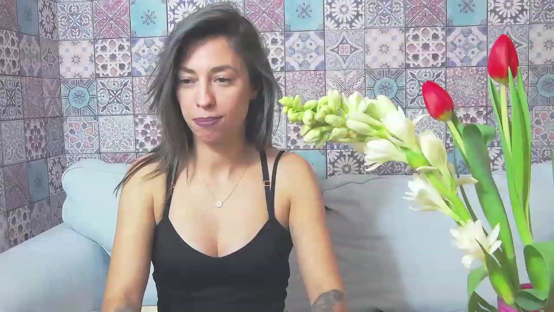 Gallery image thumbnail from PoxyVibe's myfreecams stream on, 11/17/2022, 21:02 image 11 of 20