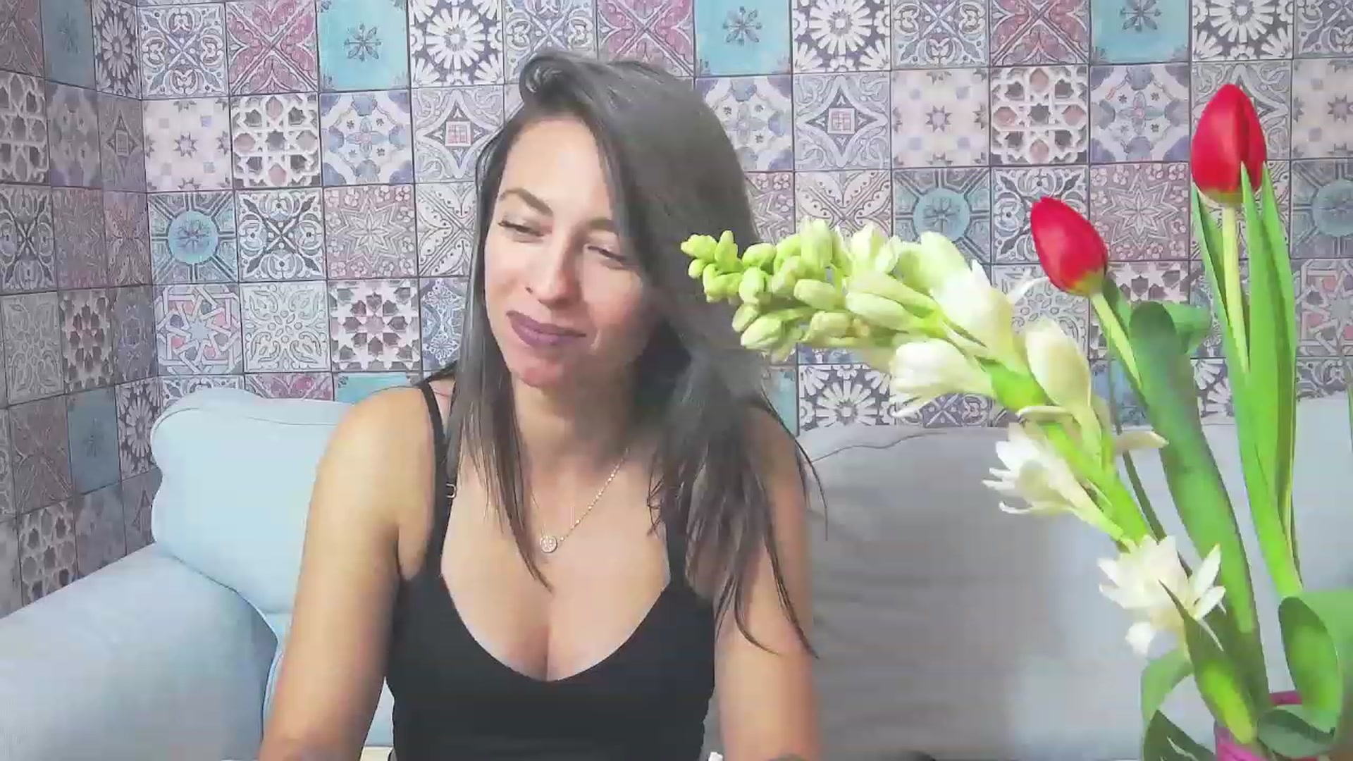 Gallery image thumbnail from PoxyVibe's myfreecams stream on, 11/17/2022, 21:02 image 10 of 20