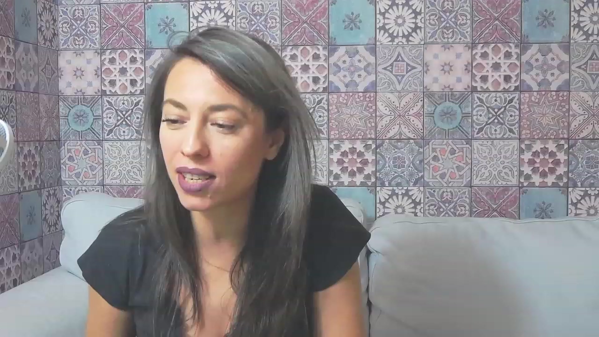 Gallery image thumbnail from PoxyVibe's myfreecams stream on, 11/18/2022, 16:19 image 20 of 20