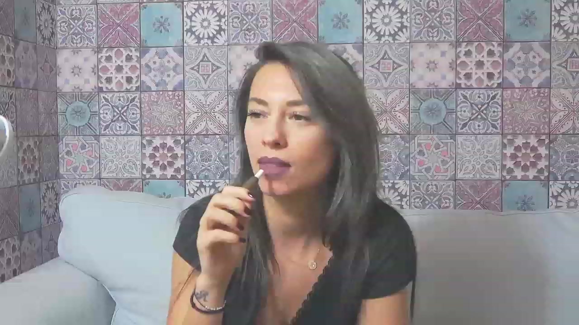 Gallery image thumbnail from PoxyVibe's myfreecams stream on, 11/18/2022, 16:19 image 18 of 20