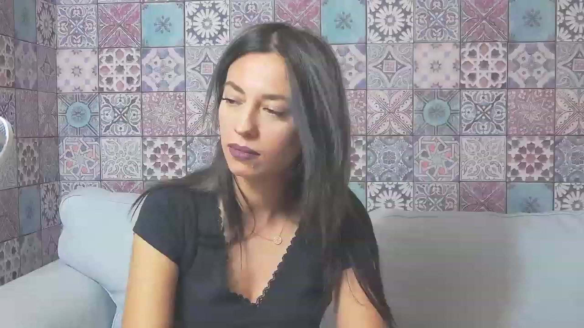 Gallery image thumbnail from PoxyVibe's myfreecams stream on, 11/18/2022, 16:19 image 13 of 20