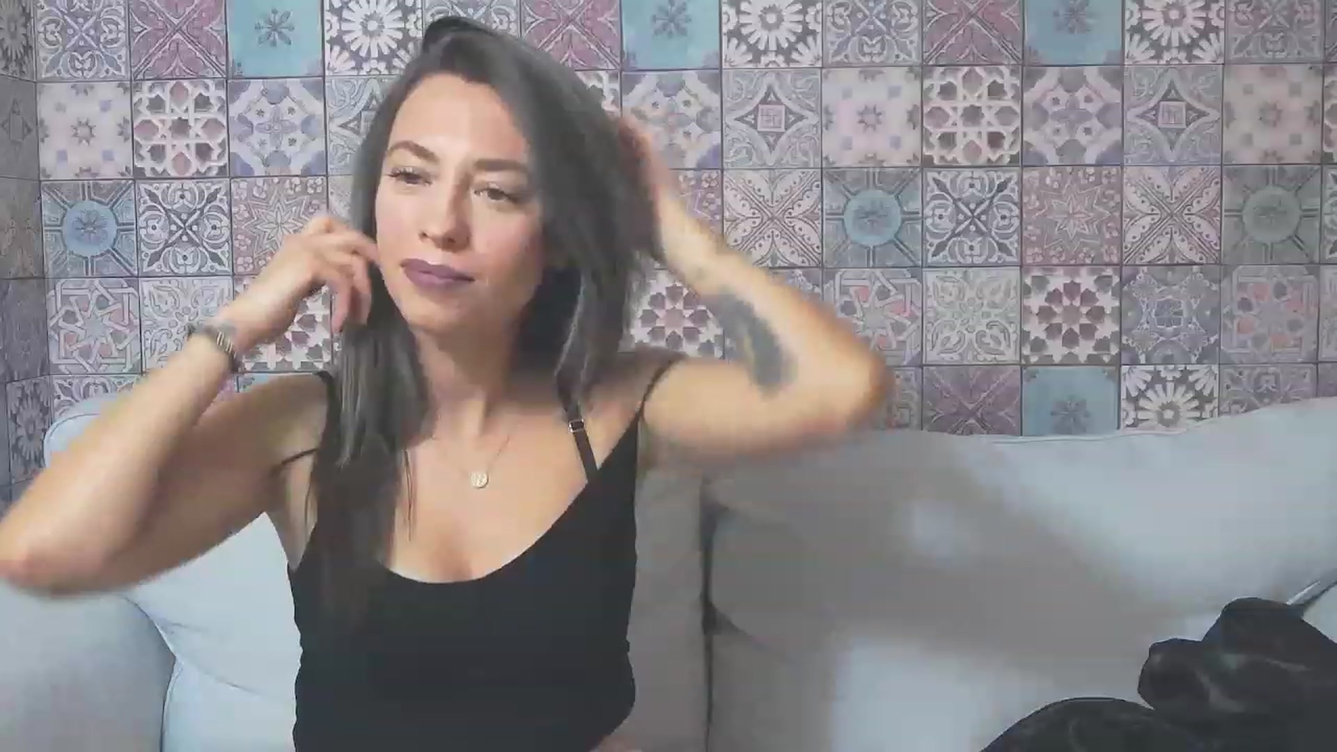 Gallery image thumbnail from PoxyVibe's myfreecams stream on, 11/18/2022, 21:15 image 15 of 20