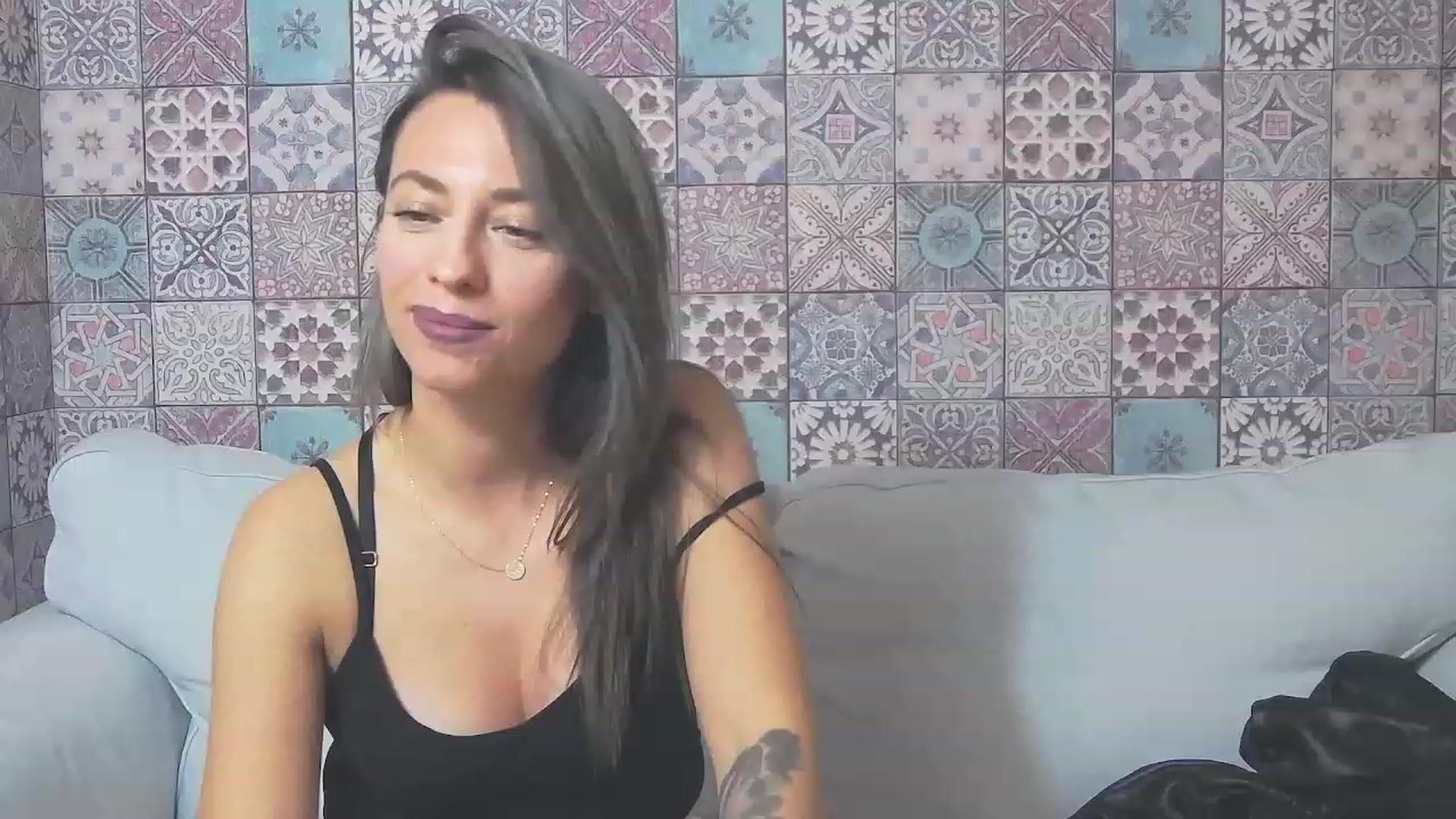 Gallery image thumbnail from PoxyVibe's myfreecams stream on, 11/18/2022, 21:15 image 20 of 20