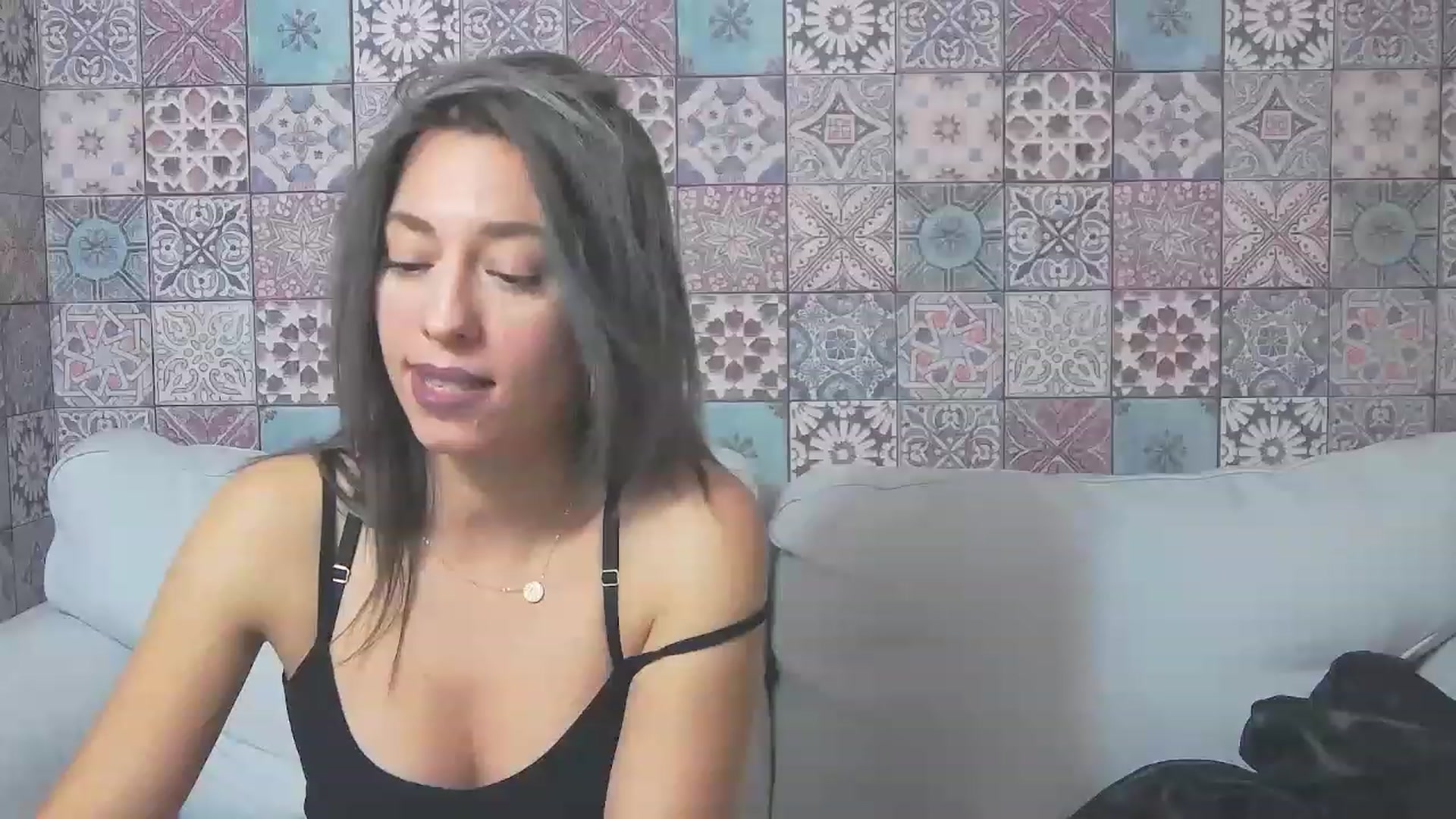 Gallery image thumbnail from PoxyVibe's myfreecams stream on, 11/18/2022, 21:15 image 13 of 20