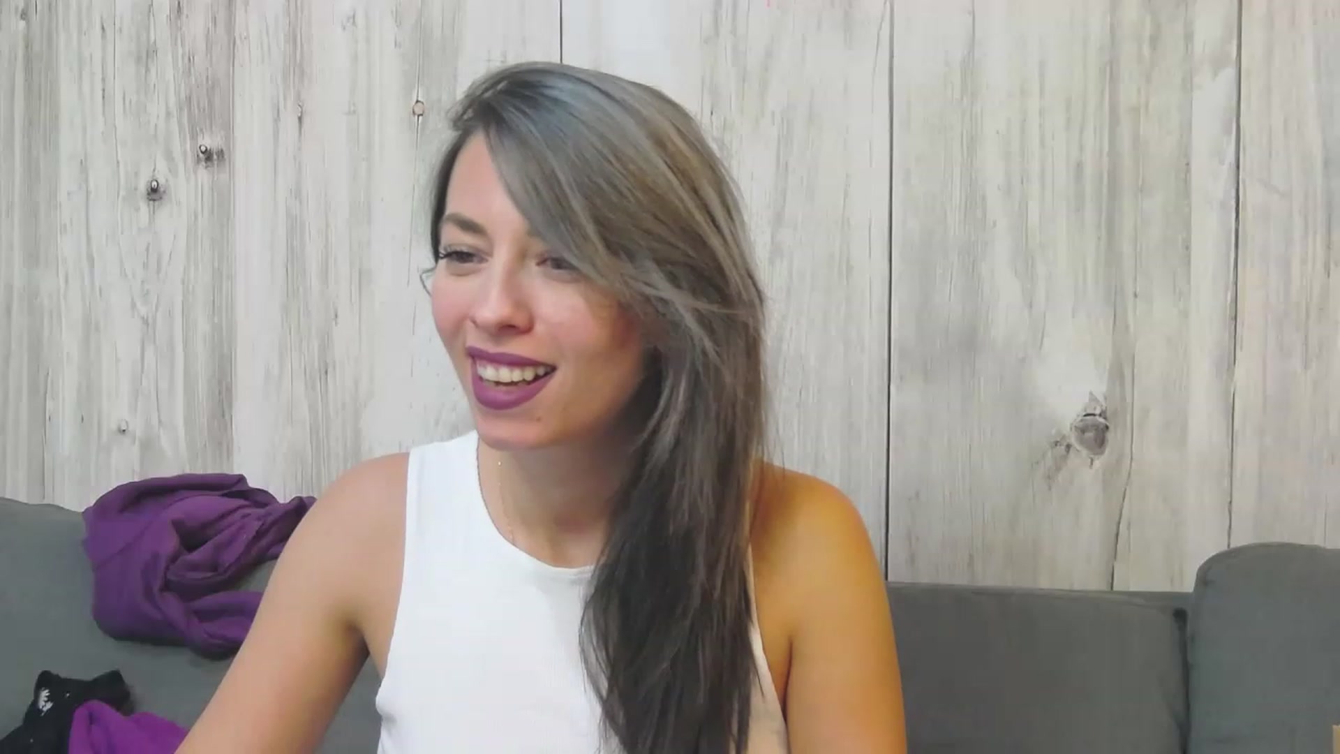 Gallery image thumbnail from PoxyVibe's myfreecams stream on, 11/21/2022, 17:18 image 19 of 20
