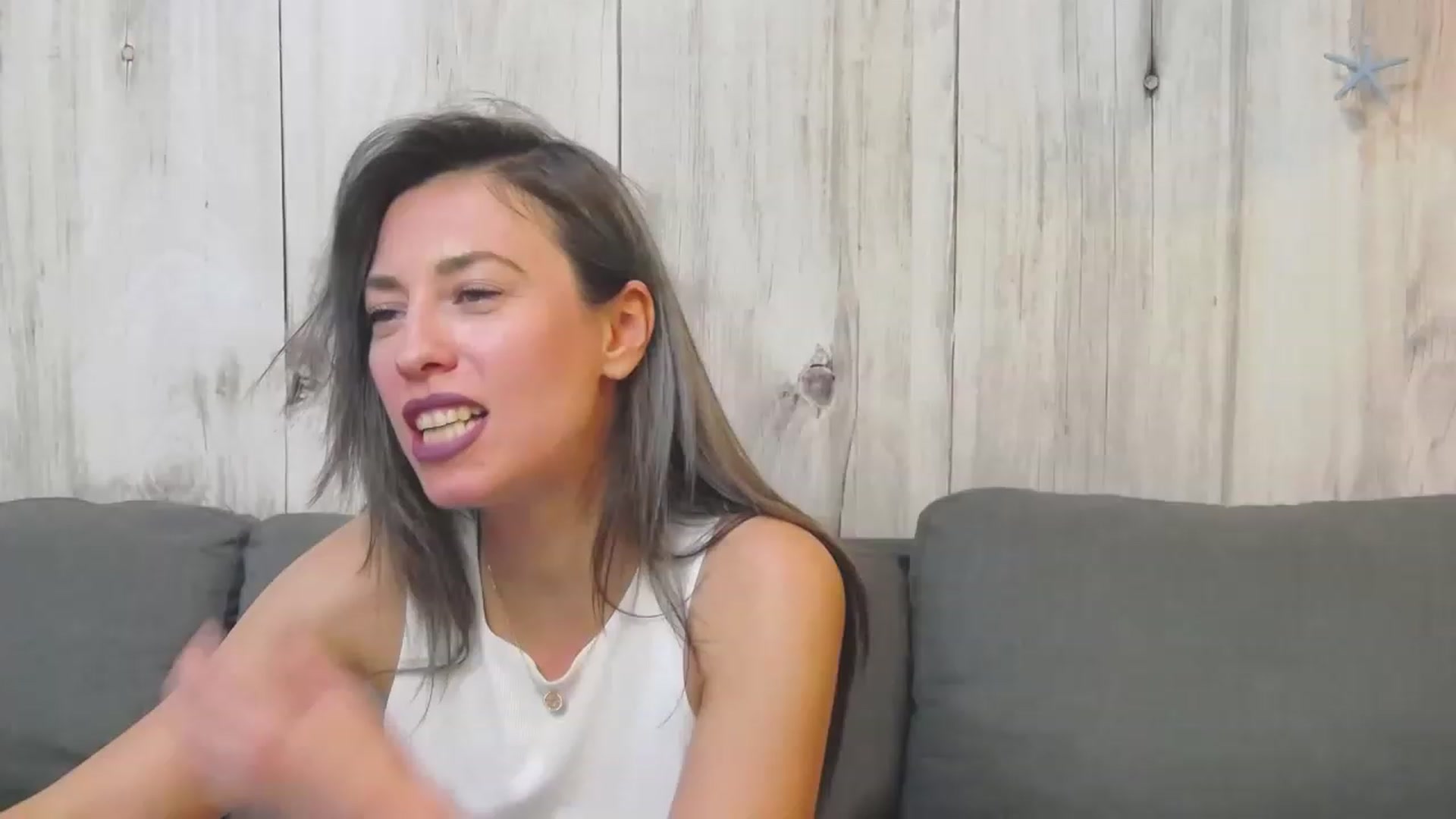 Gallery image thumbnail from PoxyVibe's myfreecams stream on, 11/21/2022, 20:48 image 3 of 20