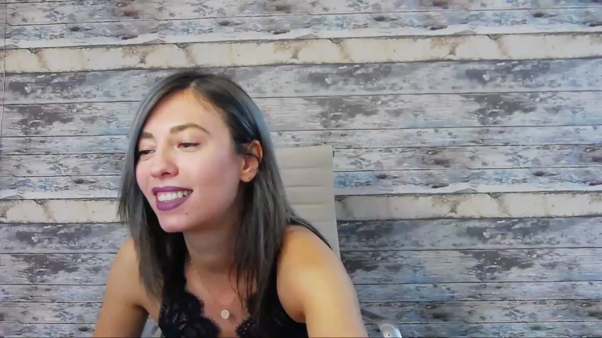 Gallery image thumbnail from PoxyVibe's myfreecams stream on, 11/23/2022, 18:43 image 14 of 20