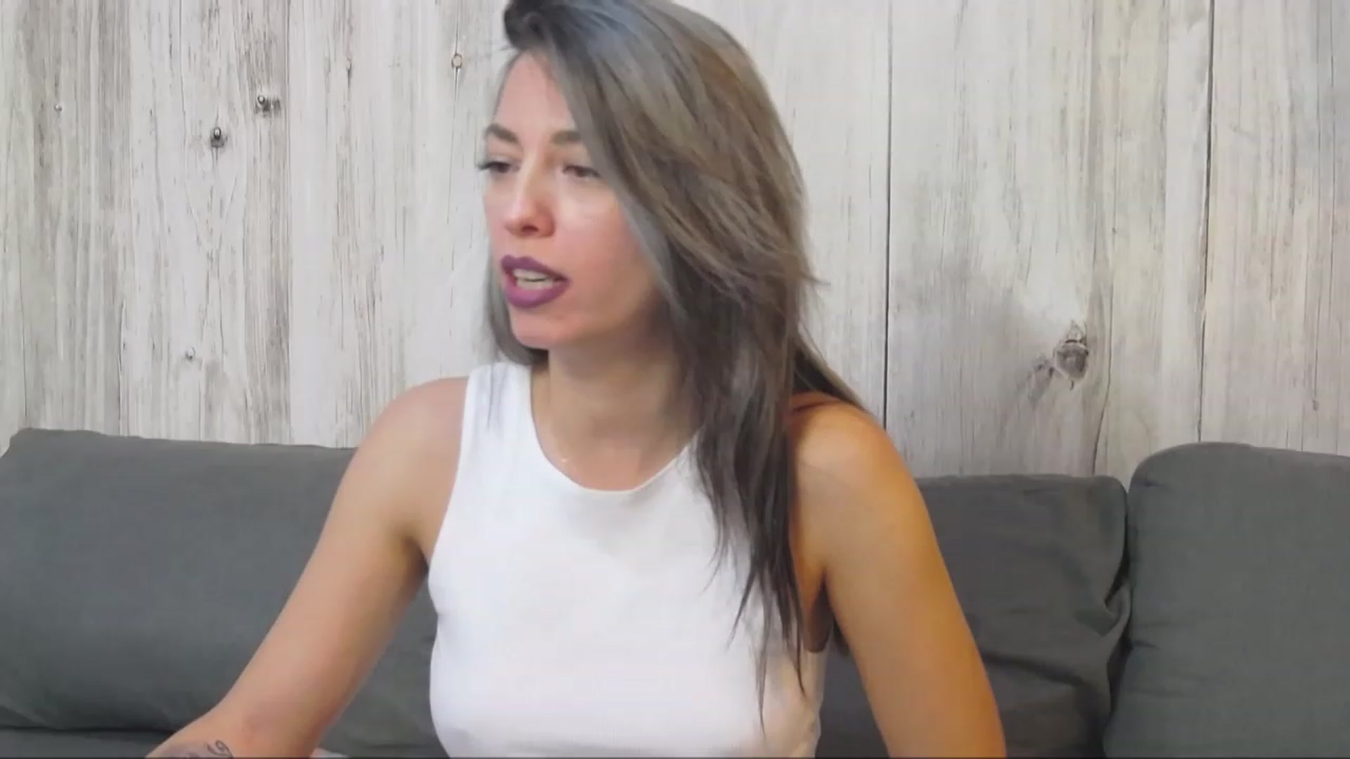 Gallery image thumbnail from PoxyVibe's myfreecams stream on, 11/24/2022, 15:55 image 18 of 20