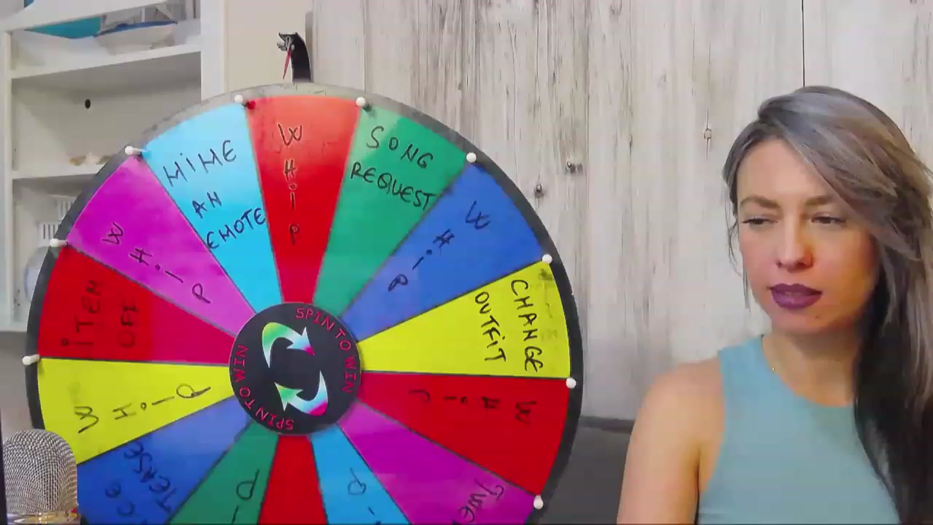 Gallery image thumbnail from PoxyVibe's myfreecams stream on, 12/05/2022, 18:23 image 9 of 20