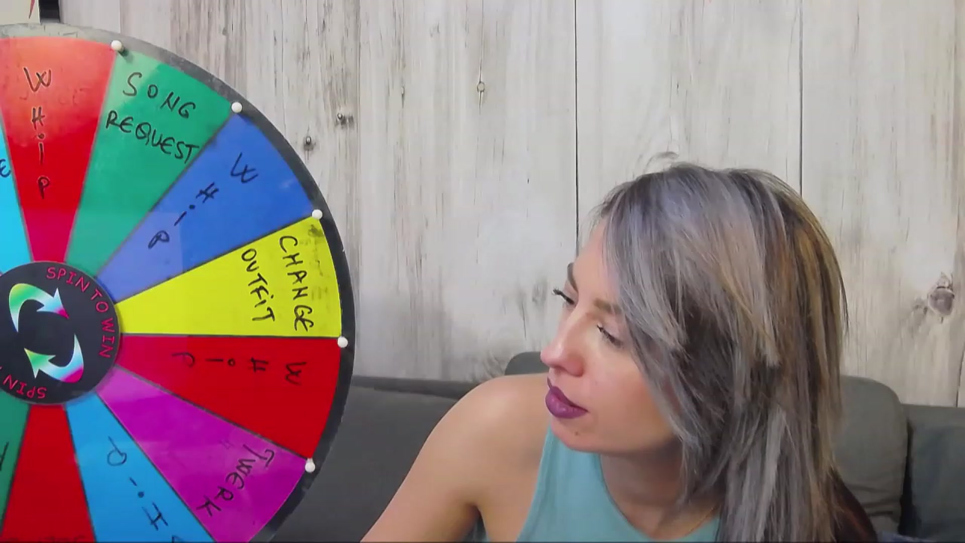 Gallery image thumbnail from PoxyVibe's myfreecams stream on, 12/05/2022, 18:23 image 11 of 20