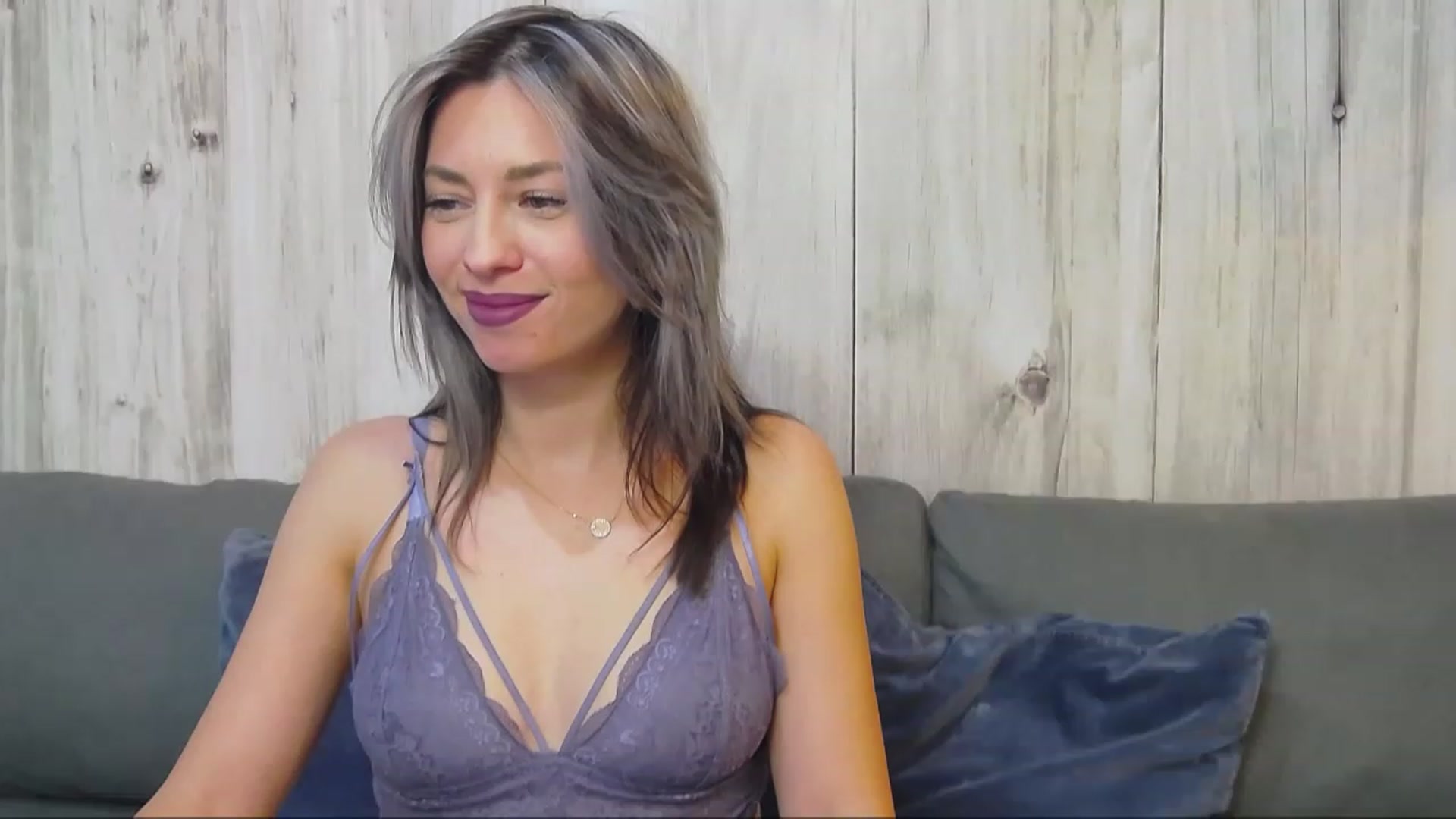 Gallery image thumbnail from PoxyVibe's myfreecams stream on, 12/06/2022, 15:51 image 11 of 20