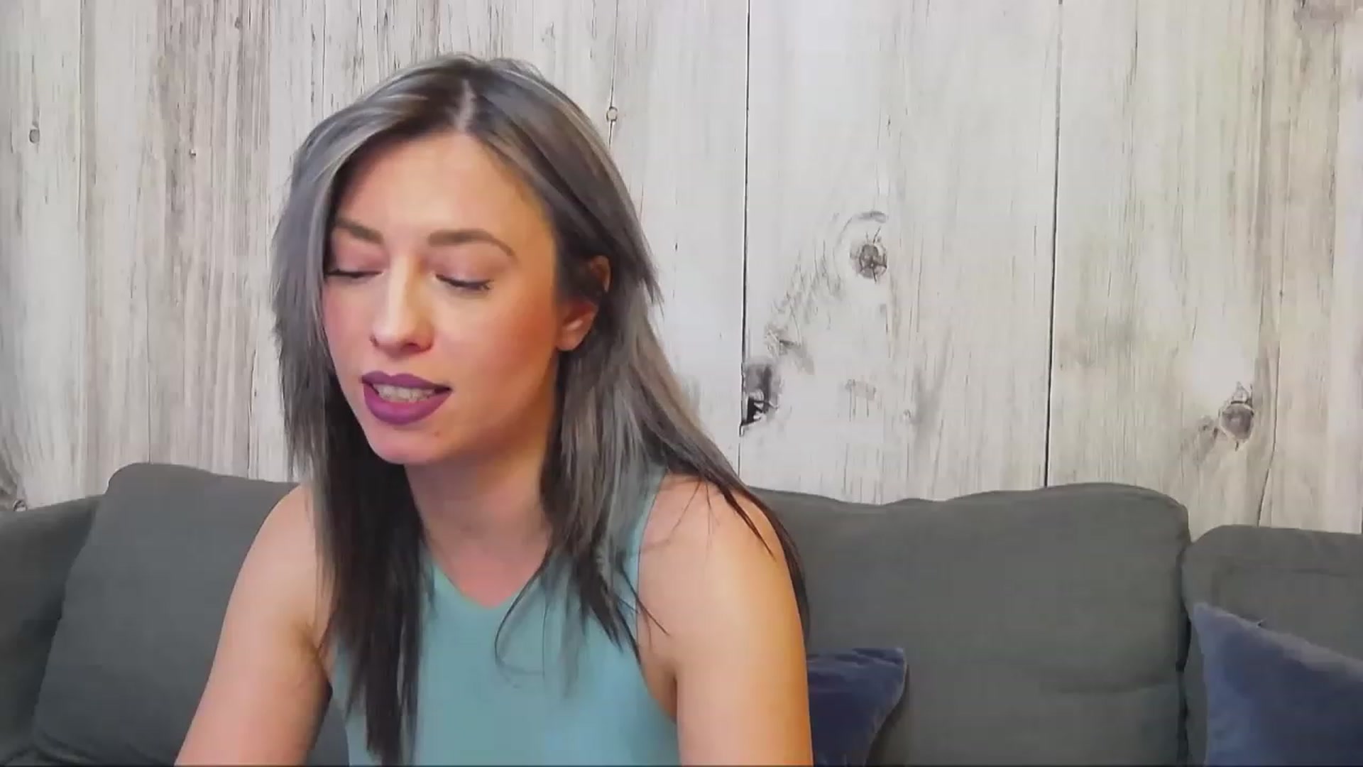 Gallery image thumbnail from PoxyVibe's myfreecams stream on, 12/09/2022, 17:31 image 7 of 20