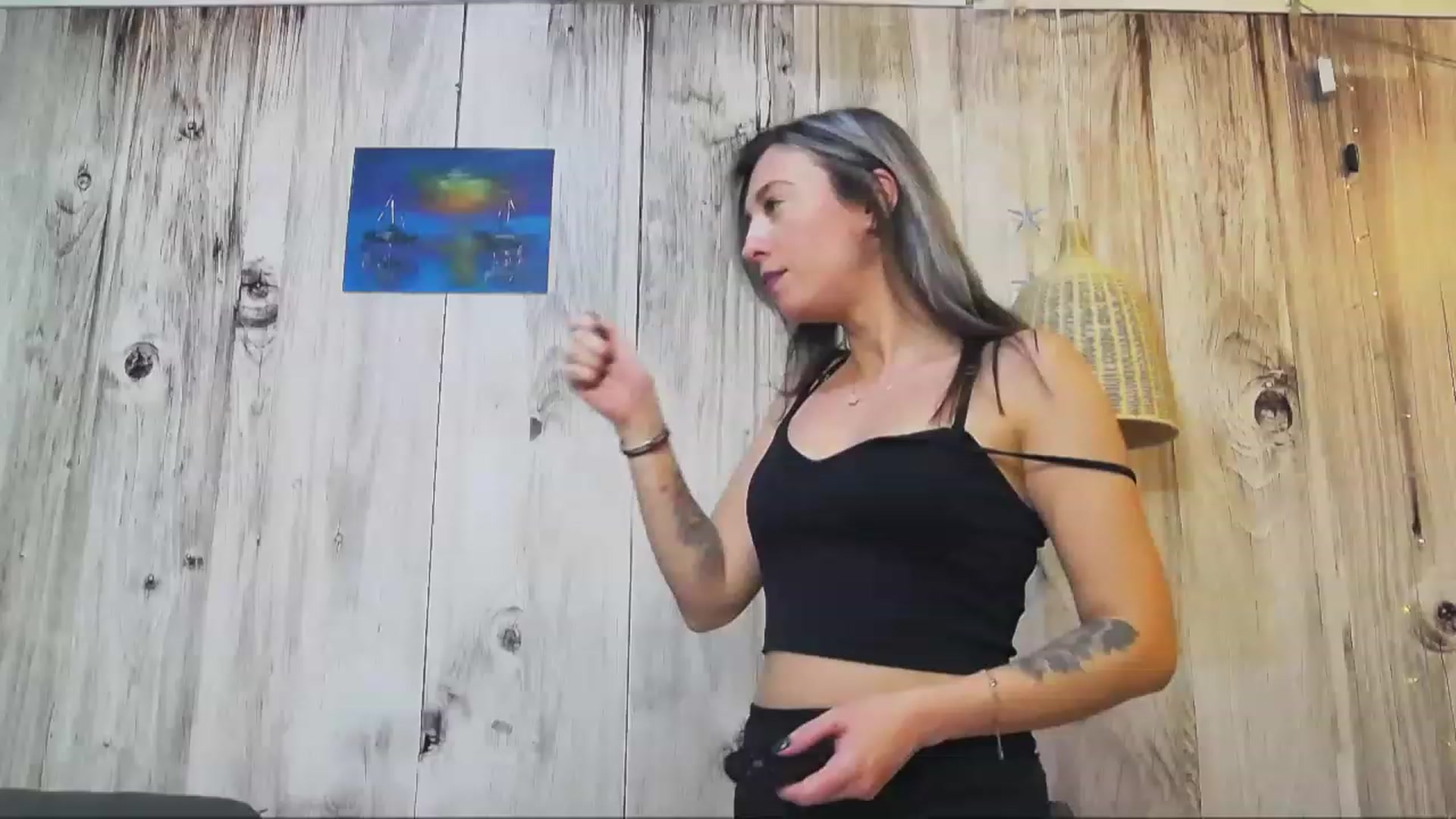 Gallery image thumbnail from PoxyVibe's myfreecams stream on, 12/16/2022, 20:56 image 3 of 20
