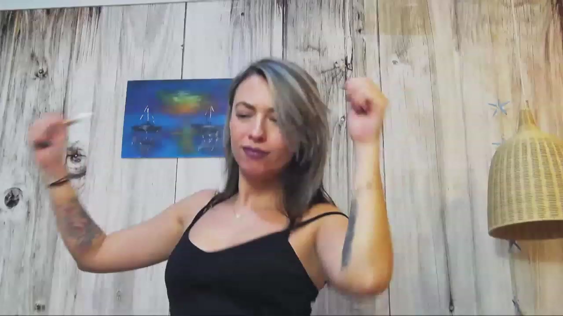 Gallery image thumbnail from PoxyVibe's myfreecams stream on, 12/16/2022, 20:56 image 14 of 20